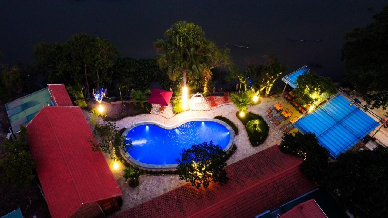 D&D Riverside Homestay Xuan Son ภายนอก รูปภาพ
