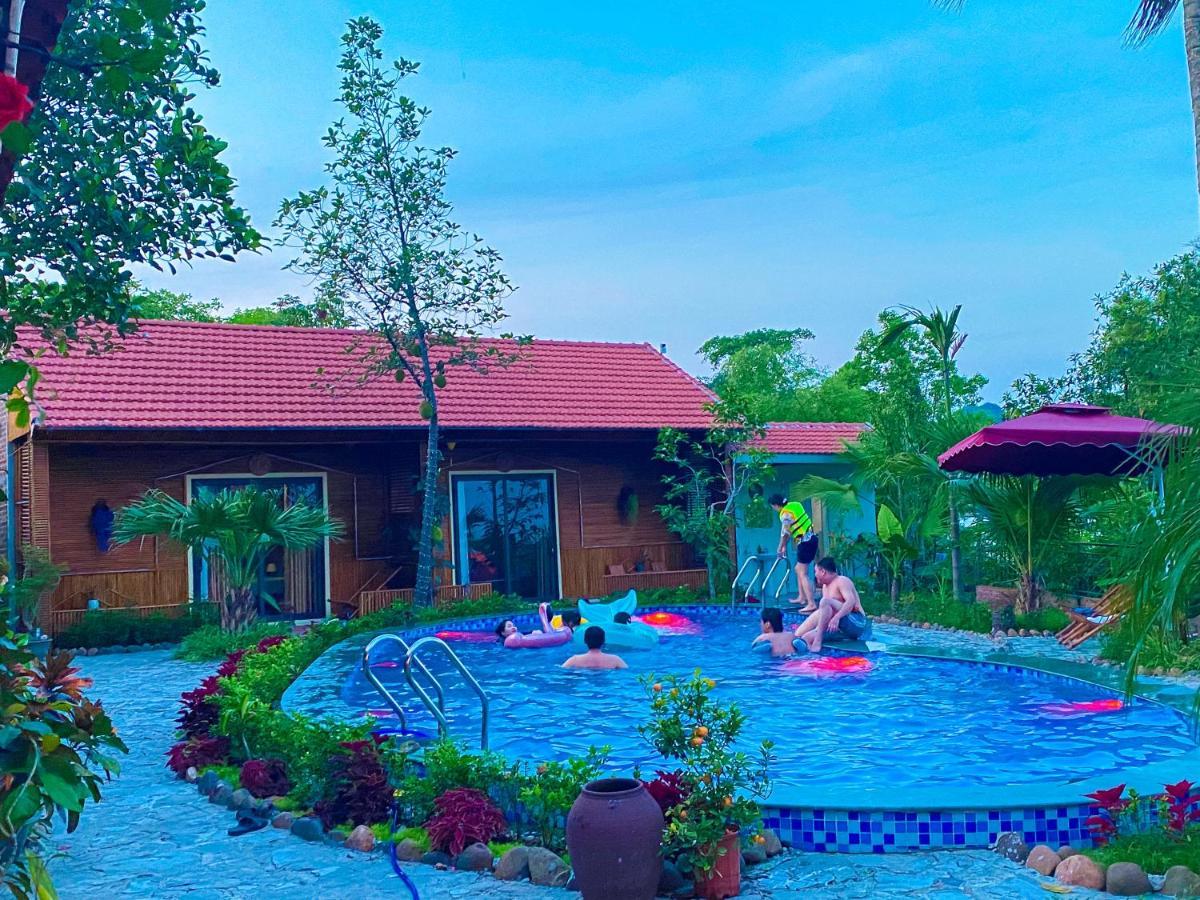 D&D Riverside Homestay Xuan Son ภายนอก รูปภาพ