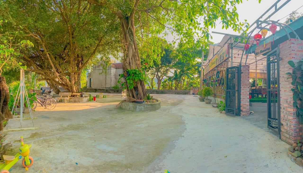 D&D Riverside Homestay Xuan Son ภายนอก รูปภาพ