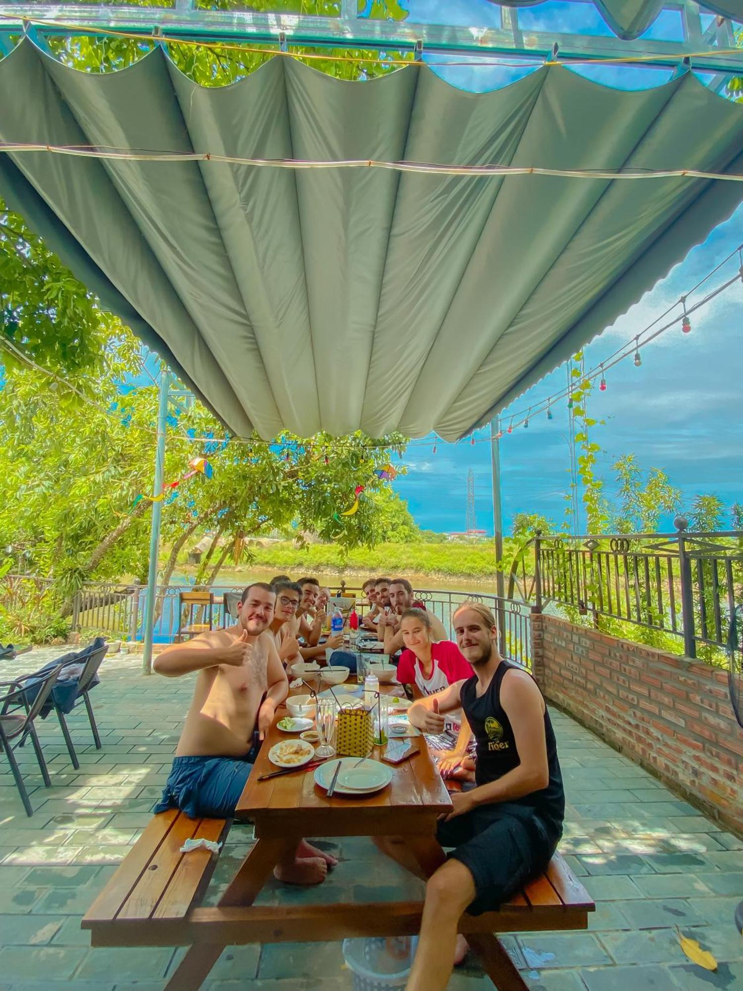 D&D Riverside Homestay Xuan Son ภายนอก รูปภาพ