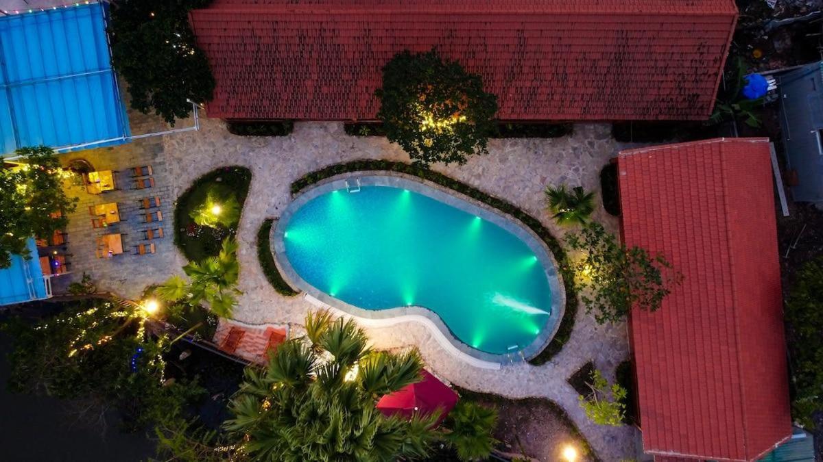 D&D Riverside Homestay Xuan Son ภายนอก รูปภาพ